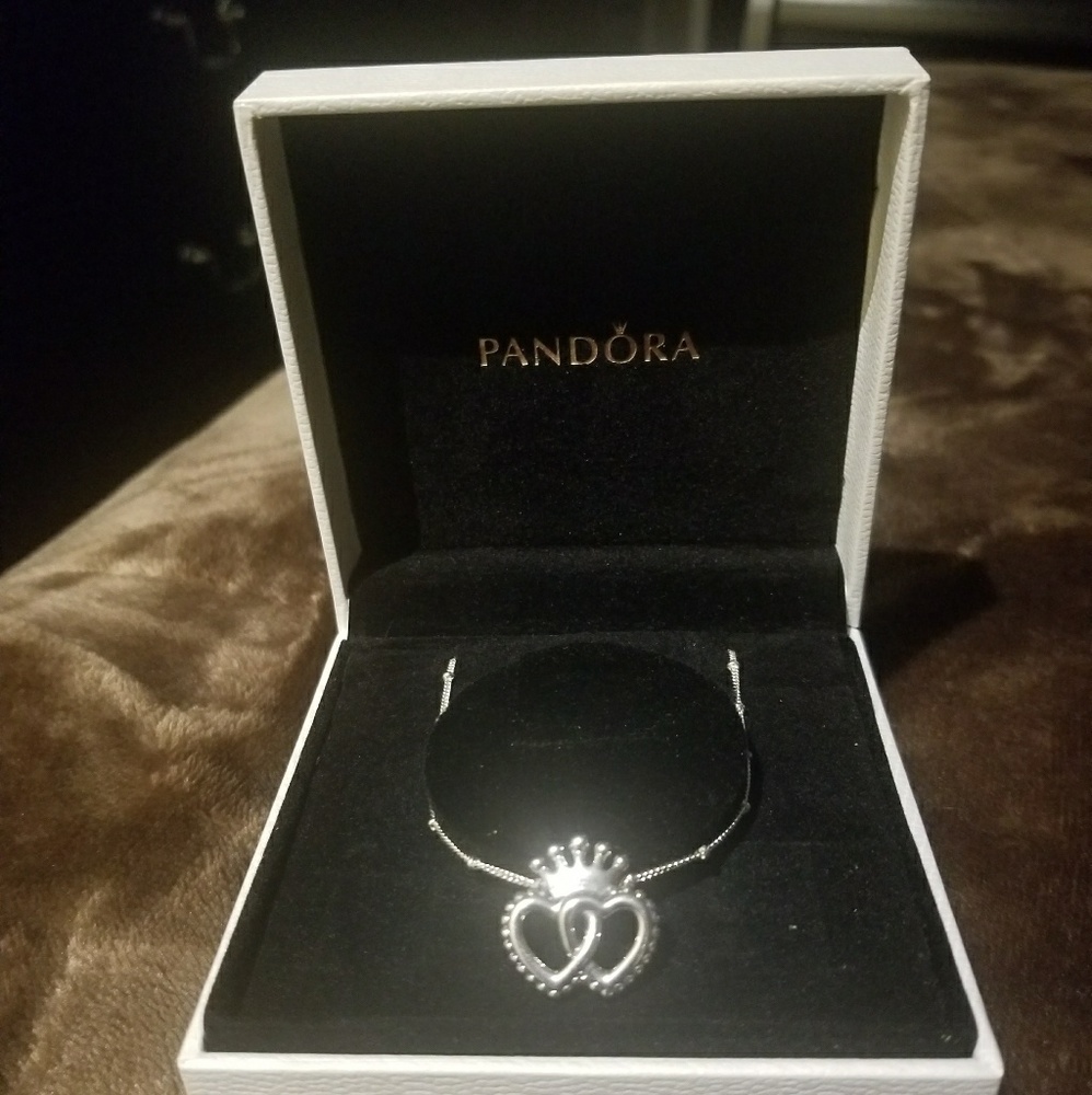 (SOLD) Pandora necklace